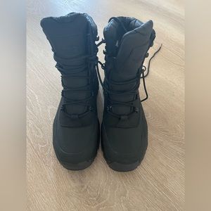 The North Face waterproof boots Thermoball